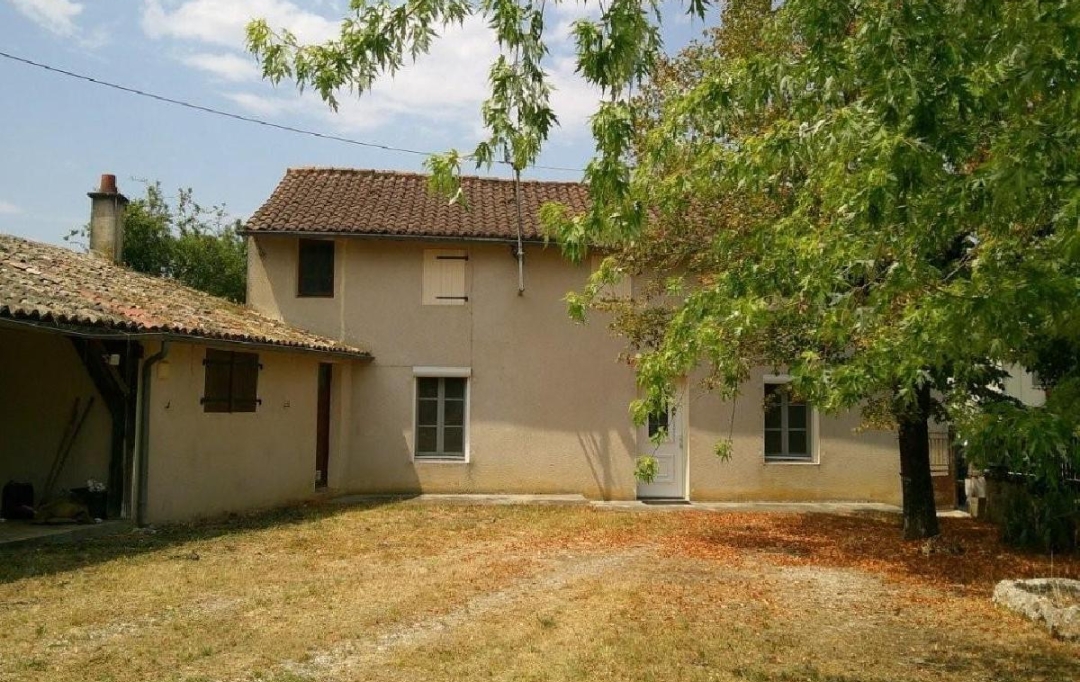 AGENCE TIC RUFFEC : Maison / Villa | LEZAY (79120) | 124 m2 | 98 925 &euro; 