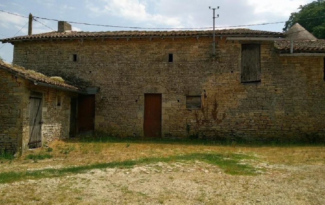 AGENCE TIC RUFFEC : Maison / Villa | LEZAY (79120) | 124 m2 | 98 925 &euro; 