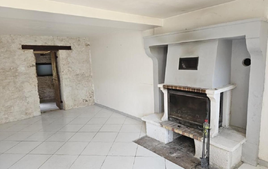AGENCE TIC RUFFEC : Maison / Villa | SAUZE-VAUSSAIS (79190) | 88 m2 | 69 180 &euro; 