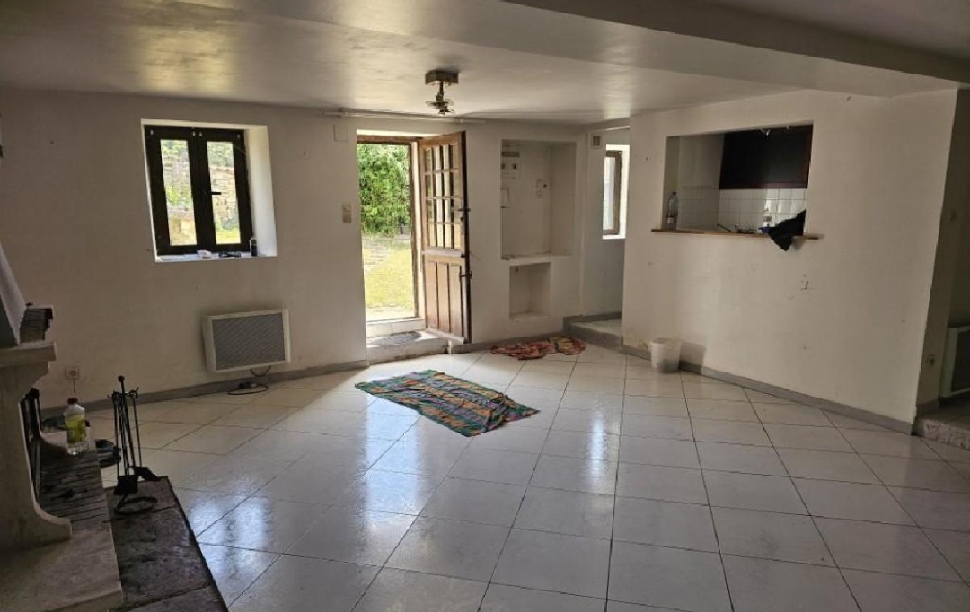 AGENCE TIC RUFFEC : Maison / Villa | SAUZE-VAUSSAIS (79190) | 88 m2 | 69 180 &euro; 
