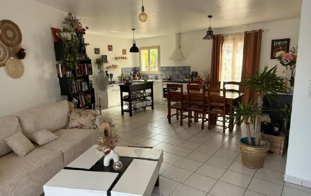 AGENCE TIC RUFFEC : Maison / Villa | VERTEUIL-SUR-CHARENTE (16510) | 90 m2 | 148 900 &euro; 