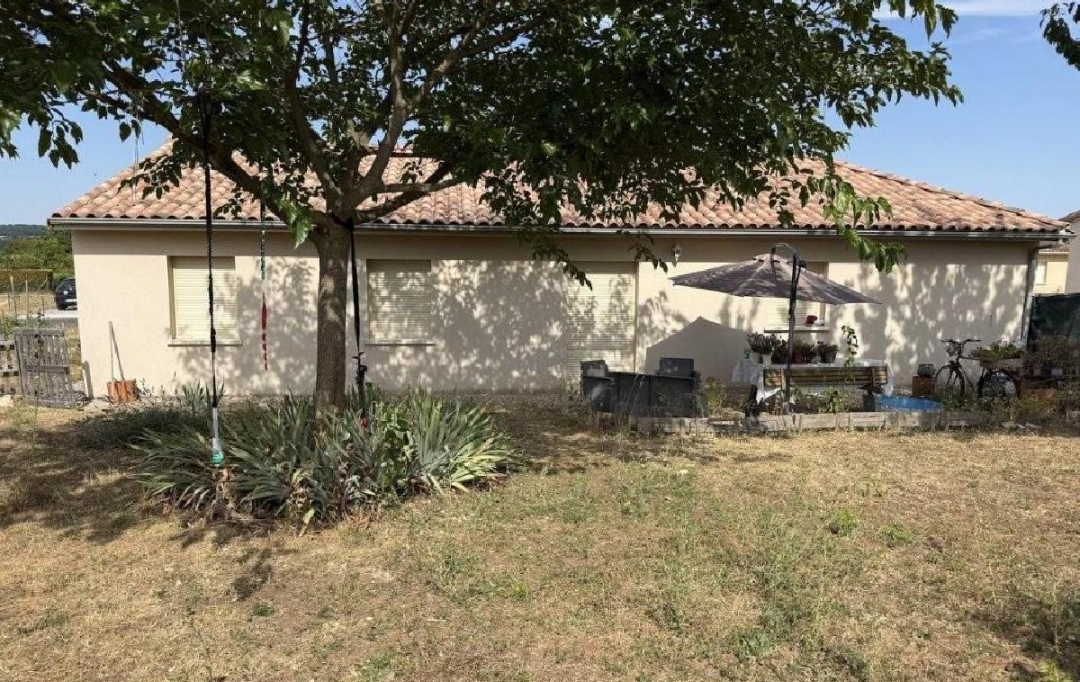 AGENCE TIC RUFFEC : Maison / Villa | VERTEUIL-SUR-CHARENTE (16510) | 90 m2 | 148 900 &euro; 