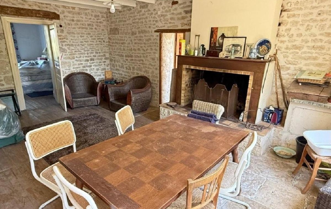 AGENCE TIC RUFFEC : Maison / Villa | VERTEUIL-SUR-CHARENTE (16510) | 121 m2 | 99 950 &euro; 