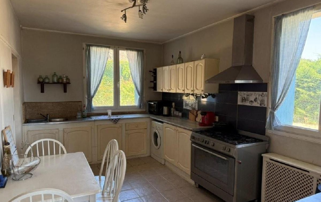 AGENCE TIC RUFFEC : Maison / Villa | VILLEFAGNAN (16240) | 121 m2 | 134 400 &euro; 