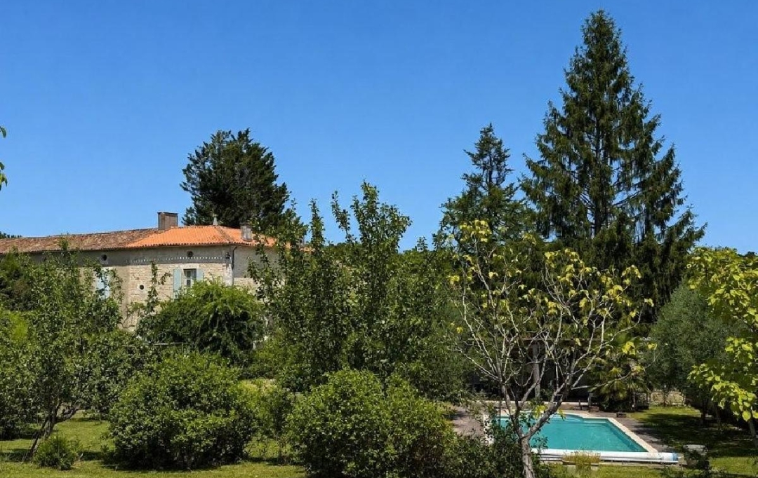 AGENCE TIC RUFFEC : Maison / Villa | MANSLE (16230) | 122 m2 | 190 000 &euro; 
