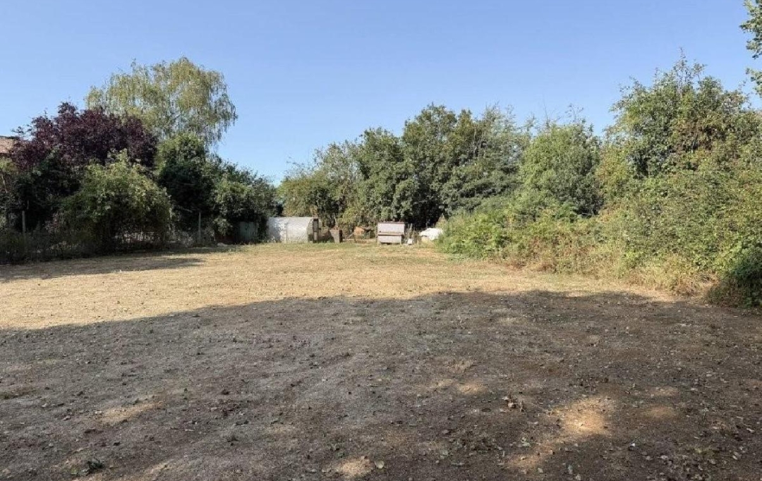 AGENCE TIC RUFFEC : Maison / Villa | RUFFEC (16700) | 342 m2 | 220 000 &euro; 