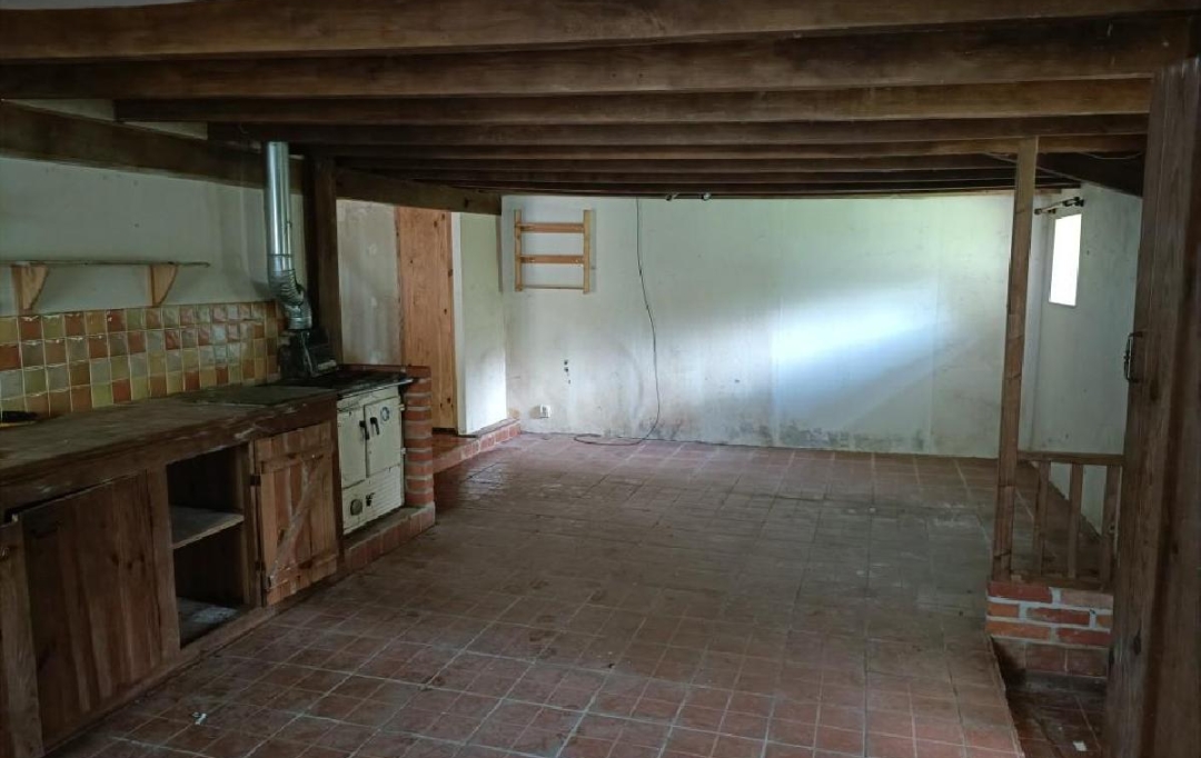 AGENCE TIC RUFFEC : Maison / Villa | NANTEUIL-EN-VALLEE (16700) | 104 m2 | 59 500 &euro; 