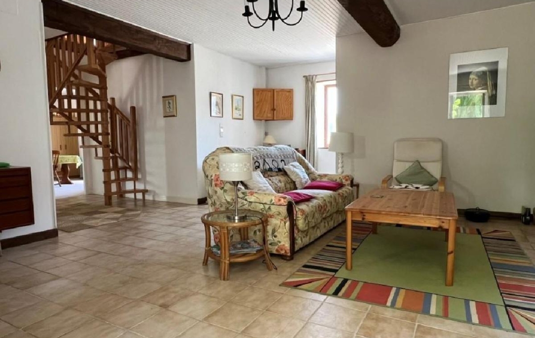 AGENCE TIC RUFFEC : Maison / Villa | VILLEFAGNAN (16240) | 147 m2 | 143 500 &euro; 