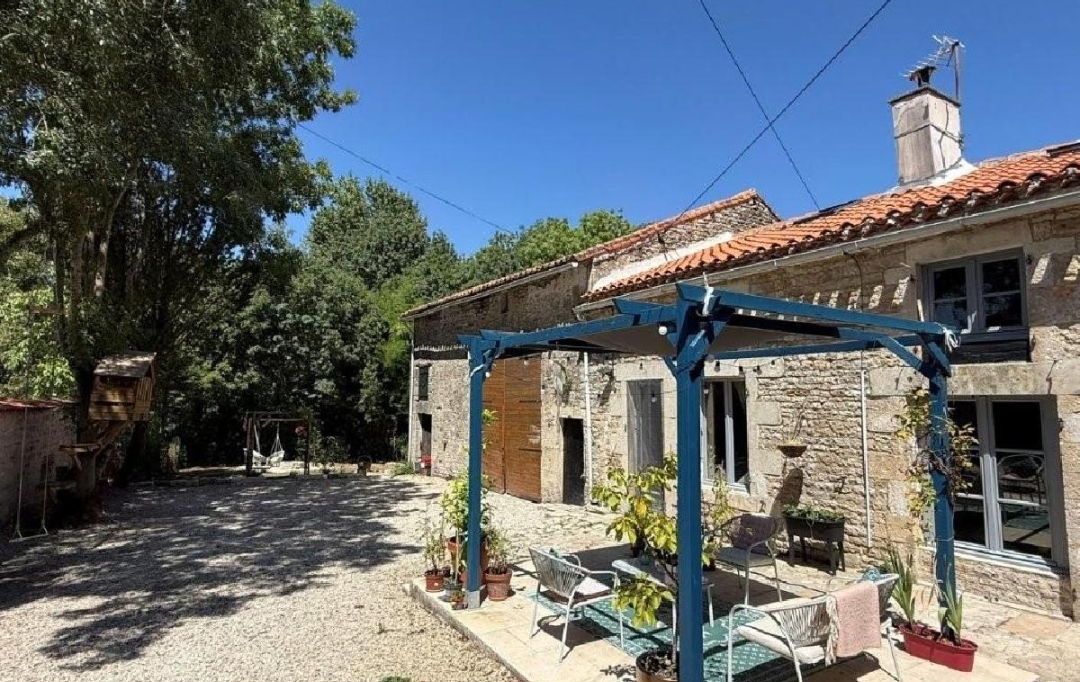 AGENCE TIC RUFFEC : Maison / Villa | MANSLE (16230) | 182 m2 | 159 575 &euro; 