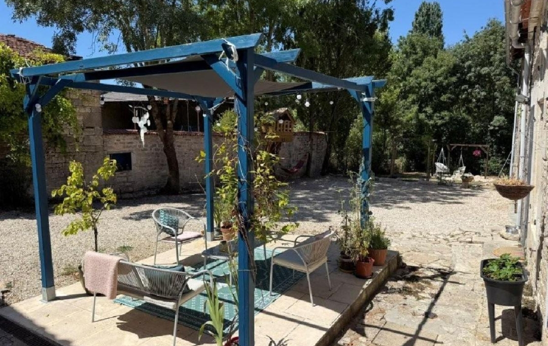 AGENCE TIC RUFFEC : Maison / Villa | MANSLE (16230) | 182 m2 | 159 575 &euro; 