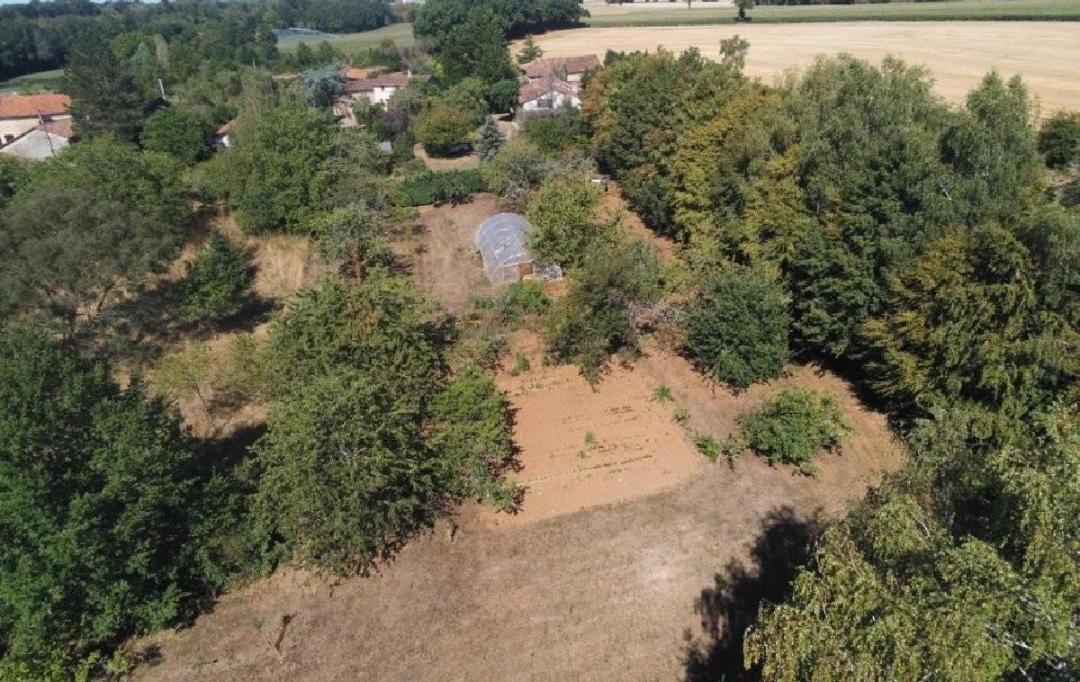 AGENCE TIC RUFFEC : Maison / Villa | CHAMPAGNE-MOUTON (16350) | 136 m2 | 112 900 &euro; 