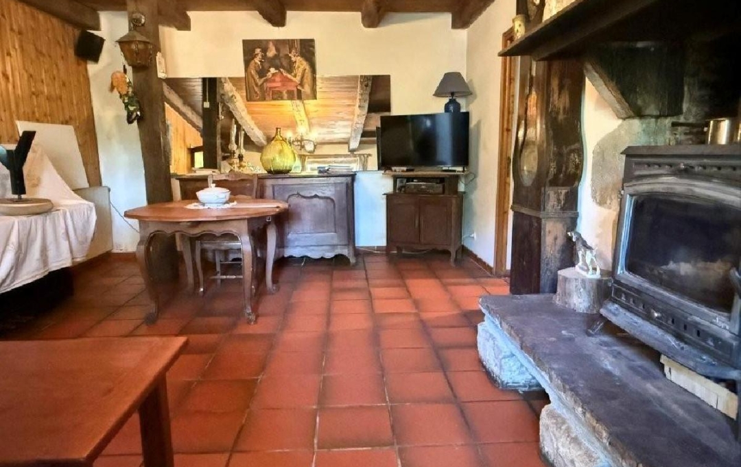 AGENCE TIC RUFFEC : Maison / Villa | CHAMPAGNE-MOUTON (16350) | 136 m2 | 112 900 &euro; 