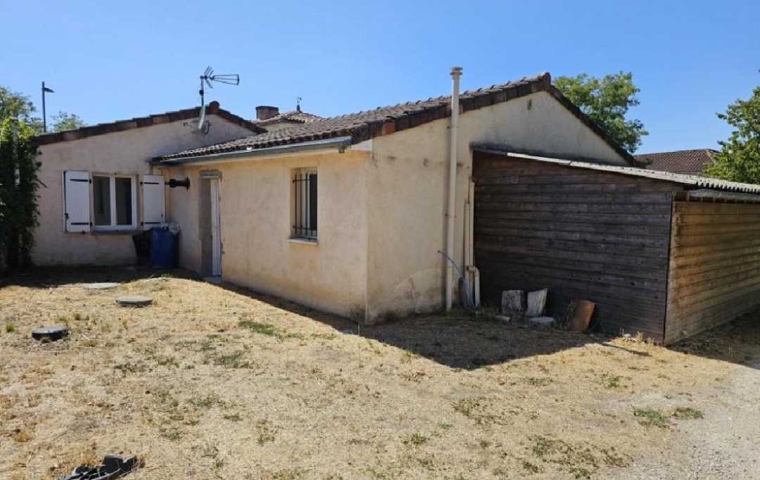 AGENCE TIC RUFFEC : Maison / Villa | RUFFEC (16700) | 114 m2 | 123 650 &euro; 