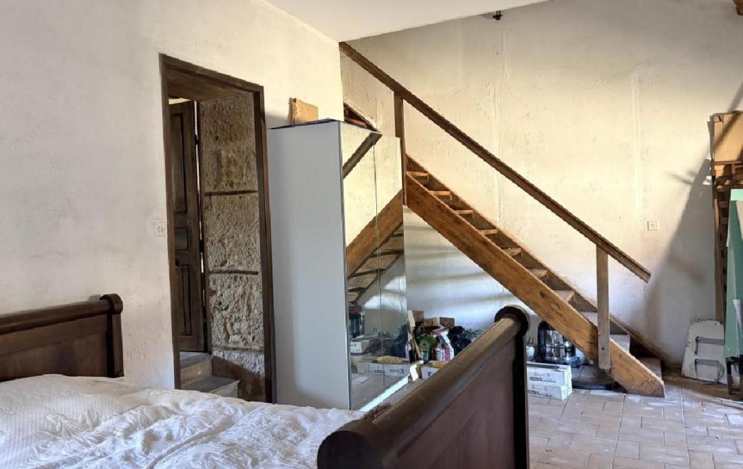 AGENCE TIC RUFFEC : Maison / Villa | NANTEUIL-EN-VALLEE (16700) | 85 m2 | 65 000 &euro; 