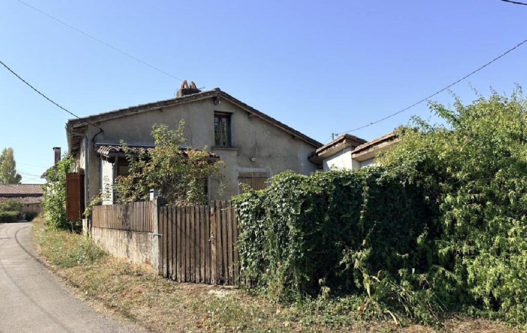 AGENCE TIC RUFFEC : Maison / Villa | NANTEUIL-EN-VALLEE (16700) | 85 m2 | 65 000 &euro; 