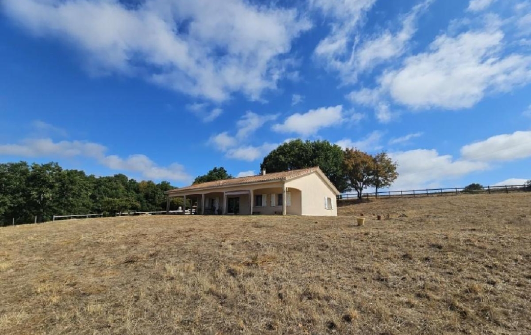 AGENCE TIC RUFFEC : Maison / Villa | NANTEUIL-EN-VALLEE (16700) | 142 m2 | 265 950 &euro; 