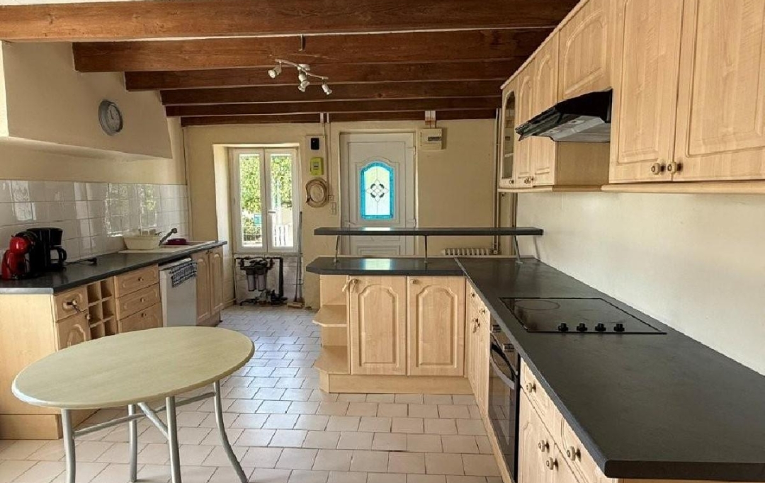 AGENCE TIC RUFFEC : Maison / Villa | RUFFEC (16700) | 81 m2 | 112 900 &euro; 
