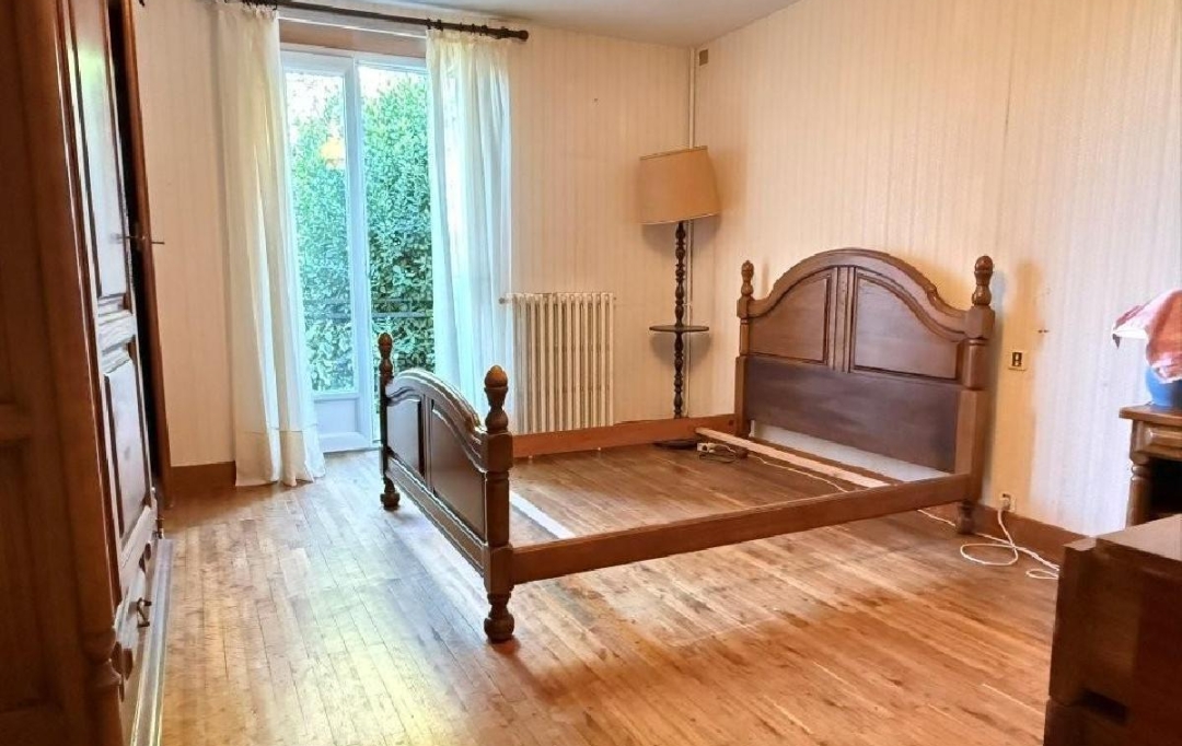 AGENCE TIC RUFFEC : Maison / Villa | RUFFEC (16700) | 172 m2 | 149 950 &euro; 