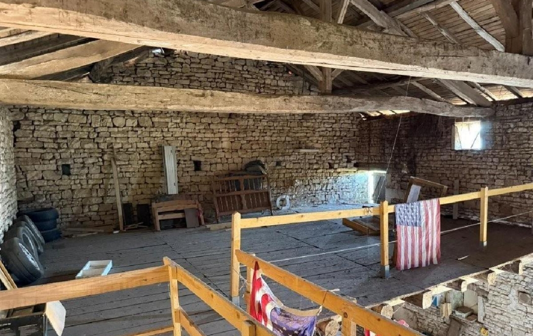 AGENCE TIC RUFFEC : Maison / Villa | RUFFEC (16700) | 107 m2 | 34 000 &euro; 