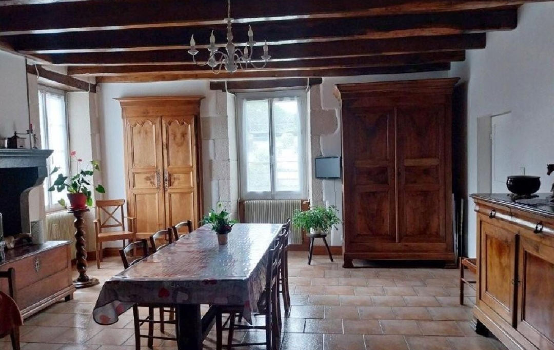 AGENCE TIC RUFFEC : Maison / Villa | VILLEFAGNAN (16240) | 179 m2 | 186 000 &euro; 