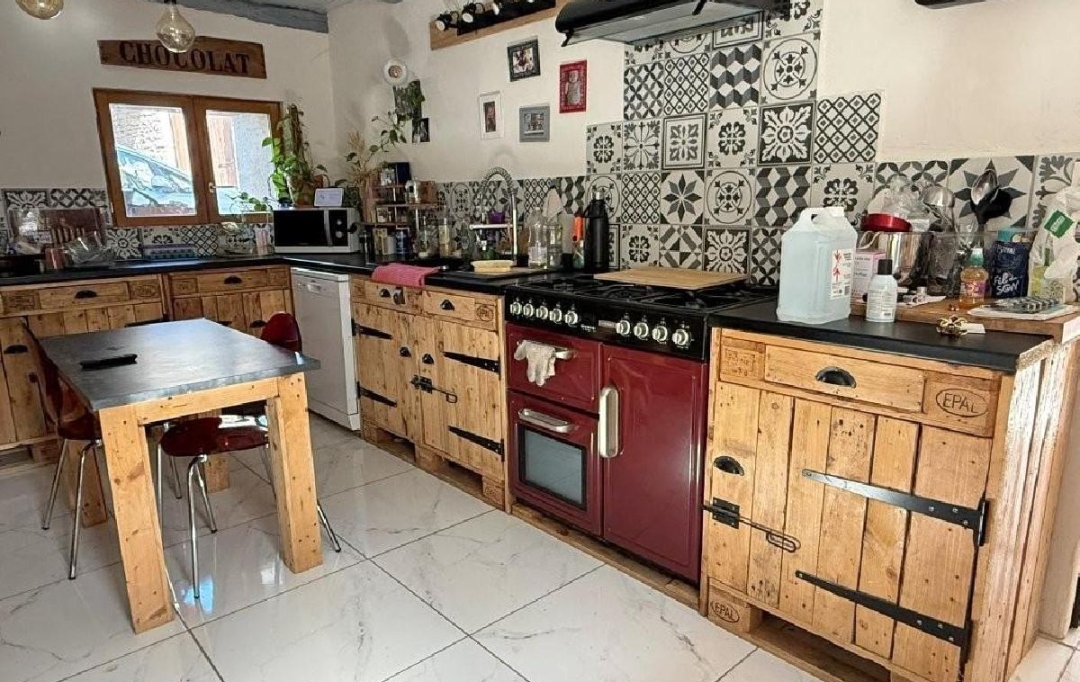 AGENCE TIC RUFFEC : Maison / Villa | SAUZE-VAUSSAIS (79190) | 149 m2 | 191 490 &euro; 
