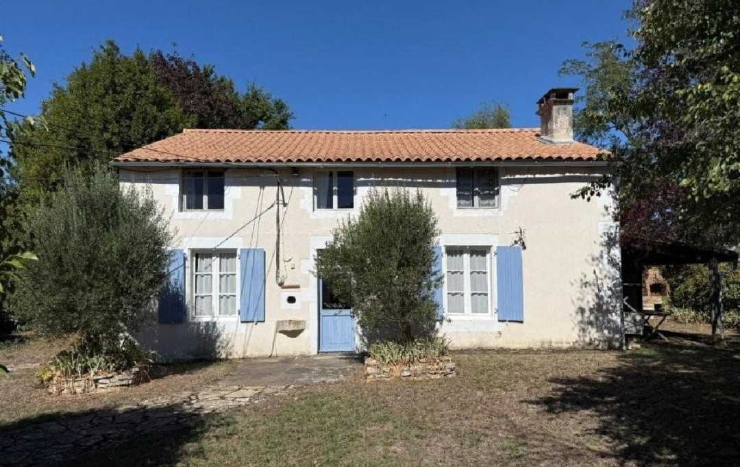 AGENCE TIC RUFFEC : Maison / Villa | SAUZE-VAUSSAIS (79190) | 312 m2 | 297 870 &euro; 