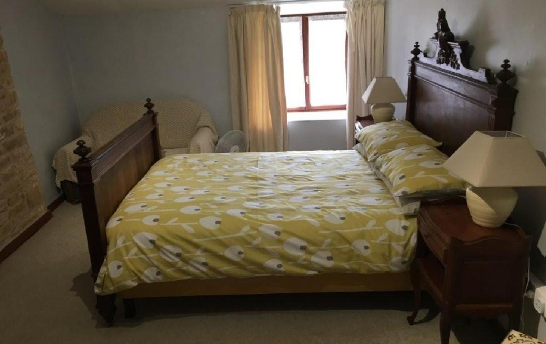 AGENCE TIC RUFFEC : Maison / Villa | SAUZE-VAUSSAIS (79190) | 312 m2 | 297 870 &euro; 