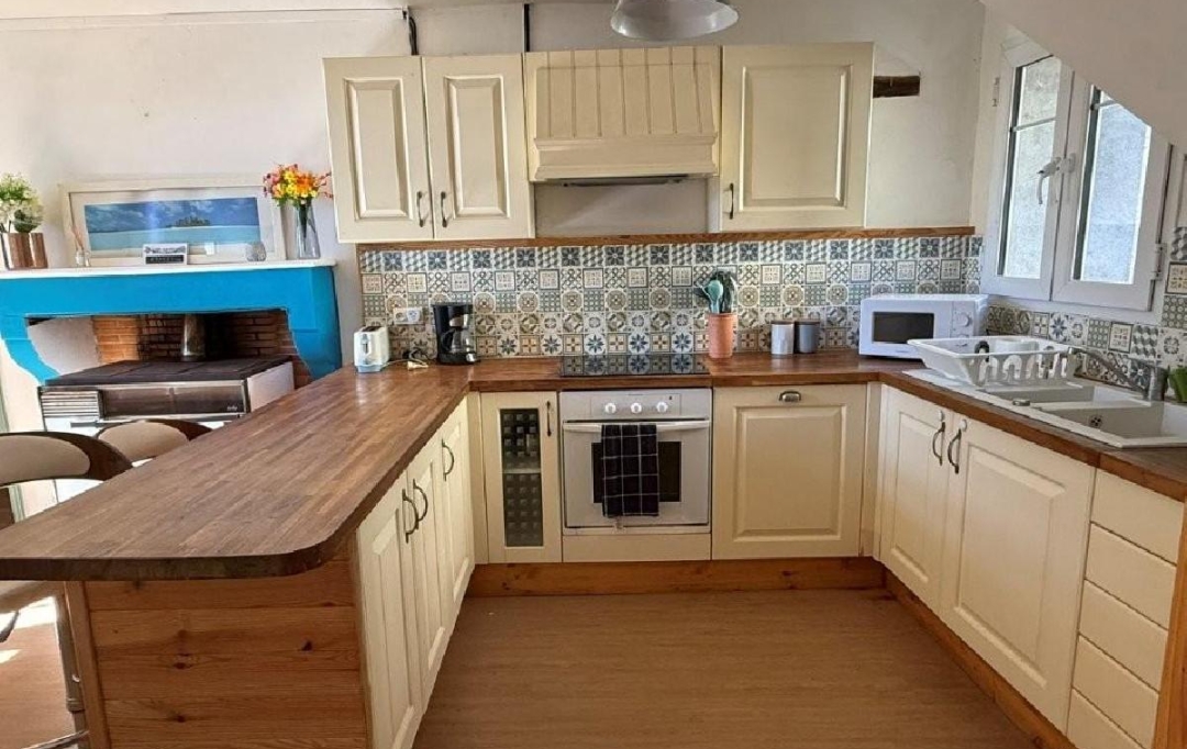 AGENCE TIC RUFFEC : Maison / Villa | SAUZE-VAUSSAIS (79190) | 225 m2 | 199 950 &euro; 