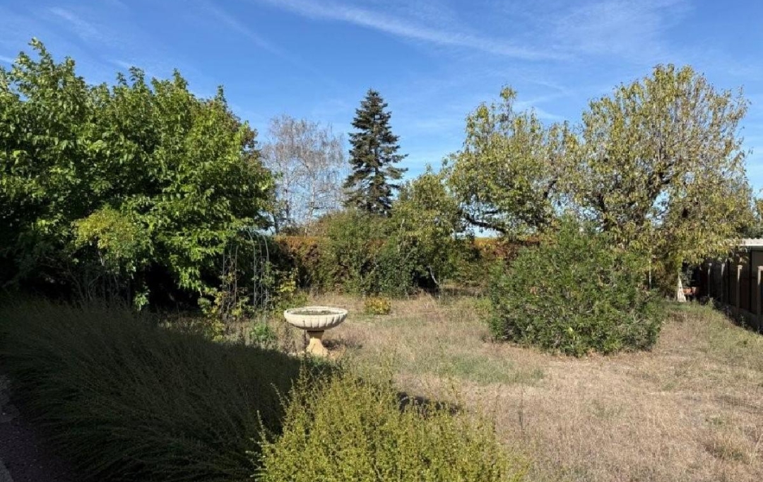 AGENCE TIC RUFFEC : House | RUFFEC (16700) | 117 m2 | 170 200 &euro; 