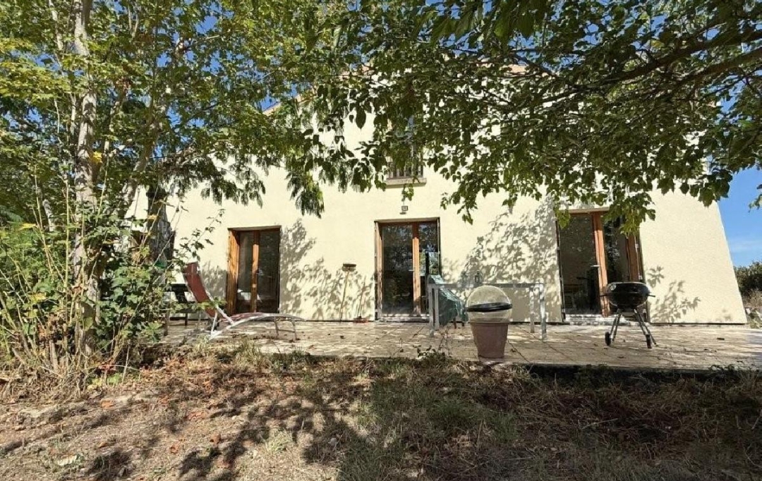 AGENCE TIC RUFFEC : Maison / Villa | VERTEUIL-SUR-CHARENTE (16510) | 104 m2 | 199 950 &euro; 