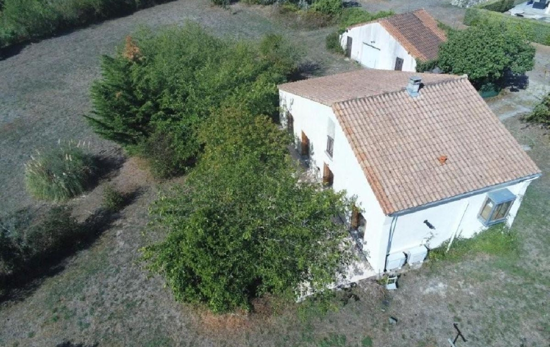 AGENCE TIC RUFFEC : Maison / Villa | VERTEUIL-SUR-CHARENTE (16510) | 104 m2 | 199 950 &euro; 