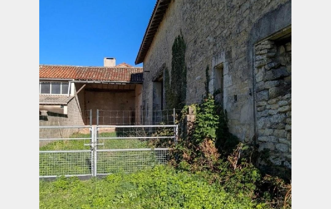 AGENCE TIC RUFFEC : Maison / Villa | SAUZE-VAUSSAIS (79190) | 0 m2 | 49 950 &euro; 