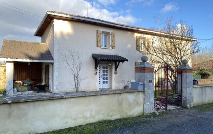 Maison NANTEUIL-EN-VALLEE 141 m2 319 150 € Maison NANTEUIL-EN-VALLEE 141 m2 319 150 €