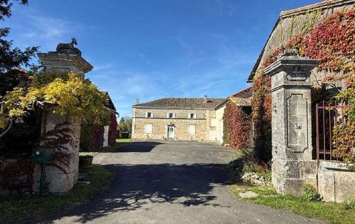  AGENCE TIC RUFFEC Maison / Villa | VILLEFAGNAN (16240) | 210 m2 | 202 000 € 