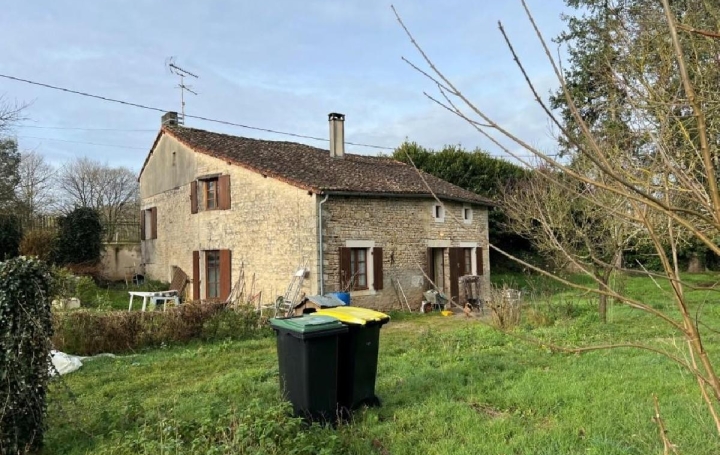  AGENCE TIC RUFFEC Maison / Villa | RUFFEC (16700) | 103 m2 | 75 000 € 