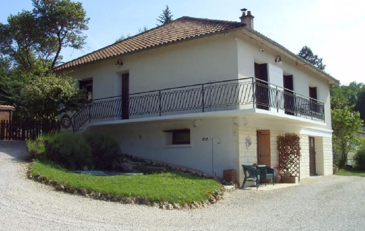 Maison CHARROUX 129 m2 186 170 € Maison CHARROUX 129 m2 186 170 €
