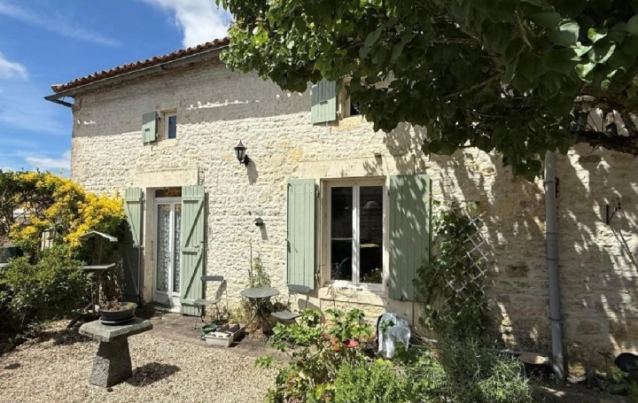 Maison   AUNAC  168 m2 167 000 € 