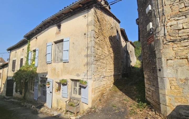 Maison   NANTEUIL-EN-VALLEE  108 m2 149 800 € 