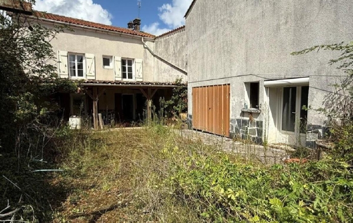 Maison   MANSLE  67 m2 49 950 € 