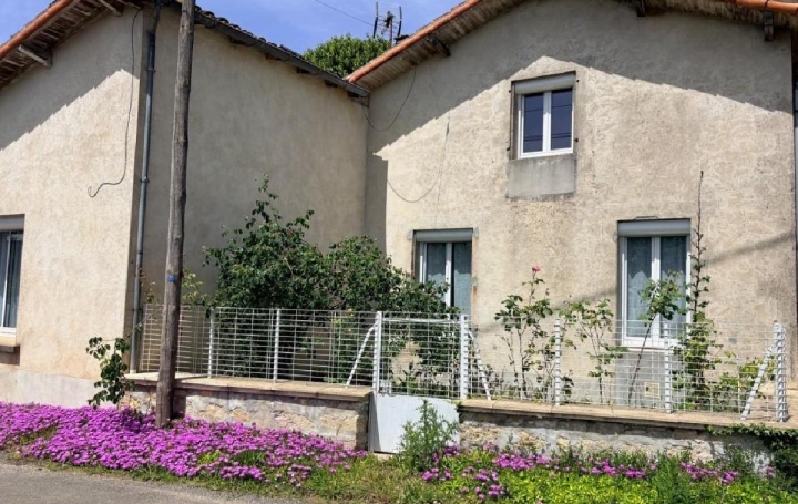 Maison   NANTEUIL-EN-VALLEE  106 m2 134 400 € 