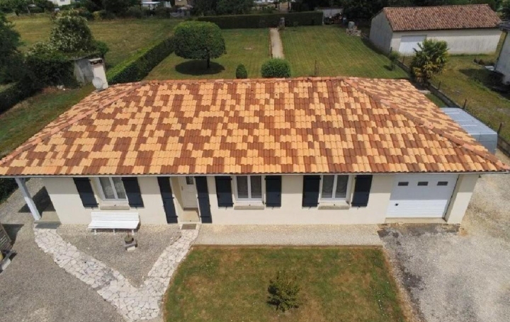 Maison   VERTEUIL-SUR-CHARENTE  106 m2 191 485 € 