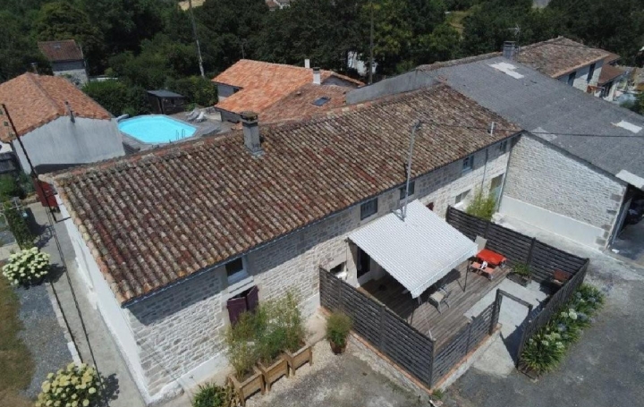 Maison   VILLEFAGNAN  275 m2 276 595 € 