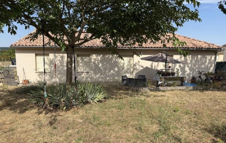Maison   VERTEUIL-SUR-CHARENTE  90 m2 148 900 € 